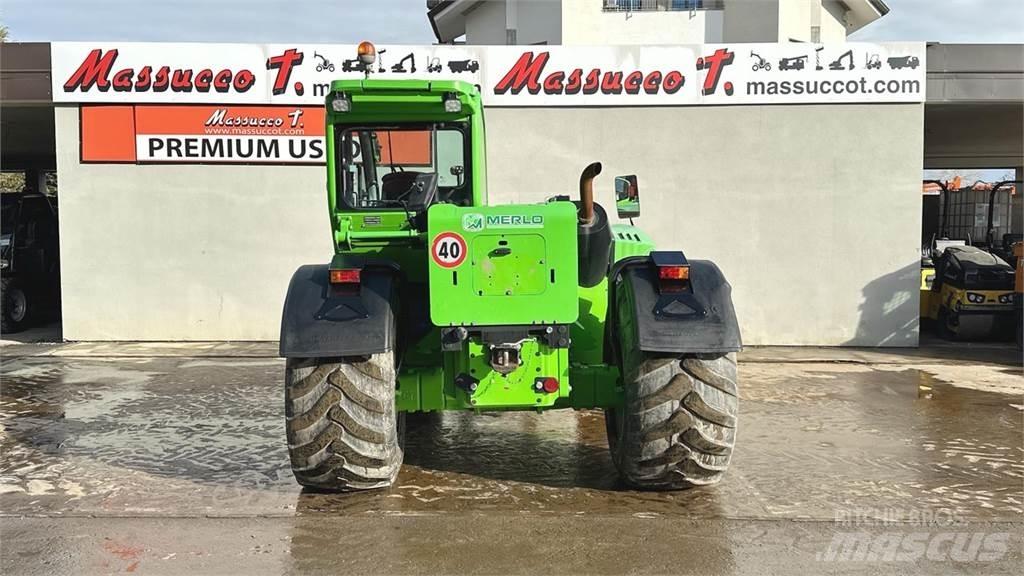 Merlo TF50.8 TCS Teleskopické manipulátory