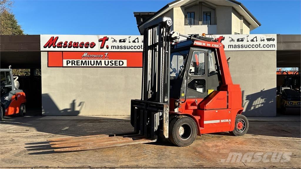 Mora M90 CSE Dieselové vozíky