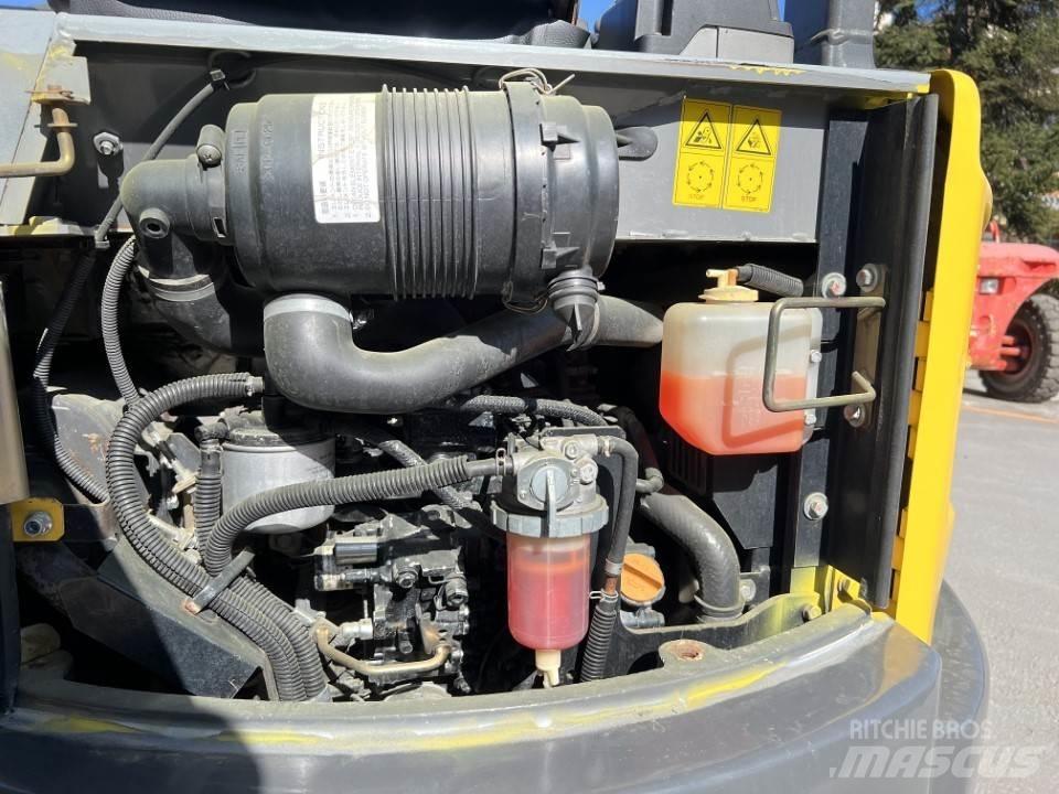 New Holland E29B SR Mini rýpadla < 7t