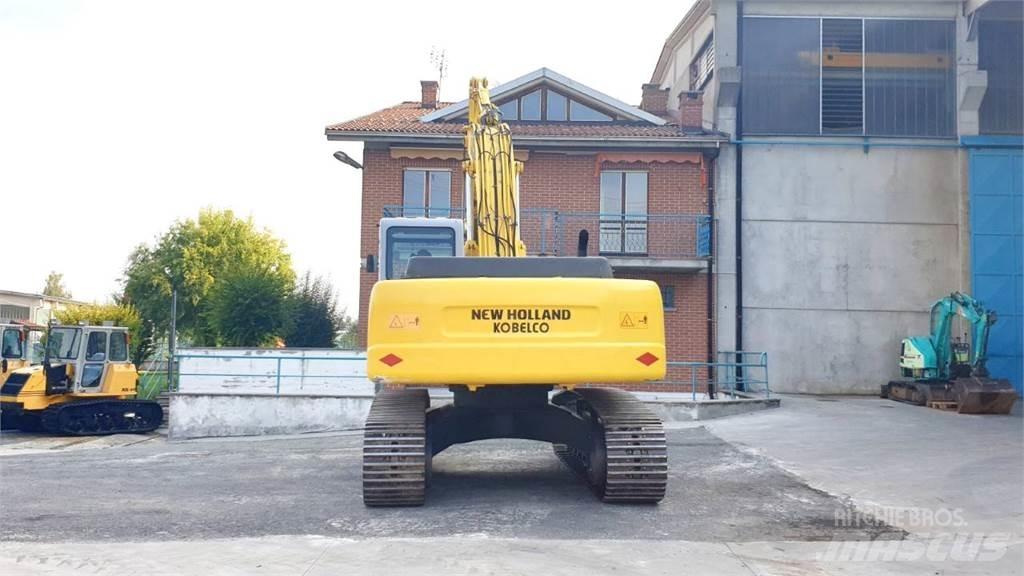 New Holland E305 Pásová rýpadla