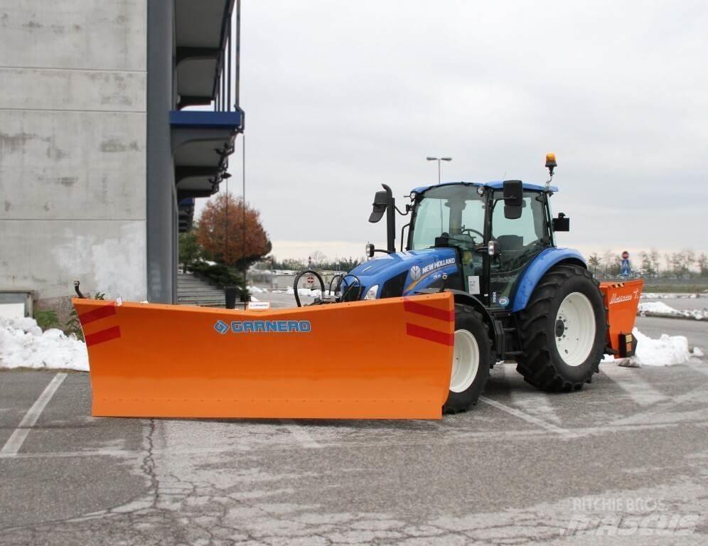 New Holland T5.115 Sněžné pluhy, přední sněhové radlice