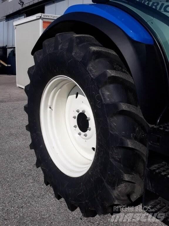 New Holland T6.165 Sněžné pluhy, přední sněhové radlice