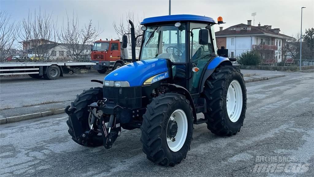 New Holland TD5050 4X4 Sněžné pluhy, přední sněhové radlice