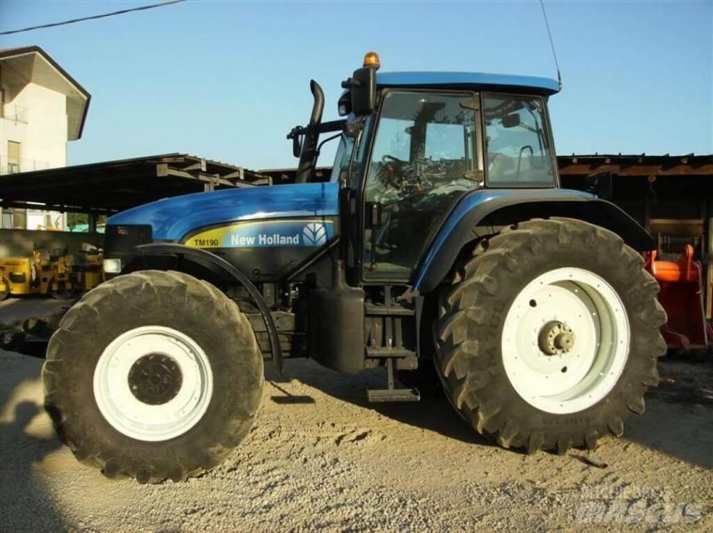 New Holland TM190 Sněžné pluhy, přední sněhové radlice