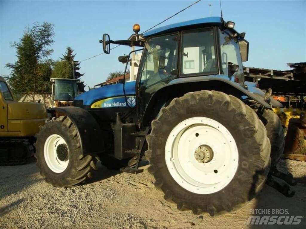 New Holland TM190 Sněžné pluhy, přední sněhové radlice