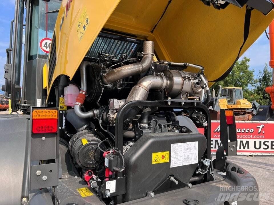 New Holland W110D Kolové nakladače