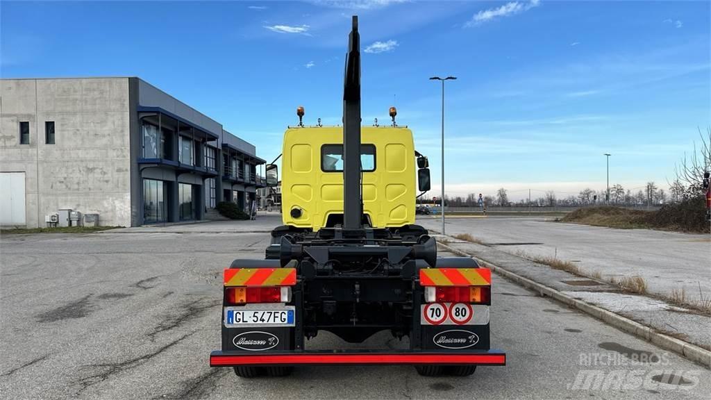 Renault 270 Dci – 4X2 Další