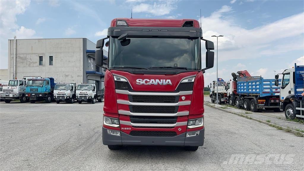 Scania R650 8x4 Další