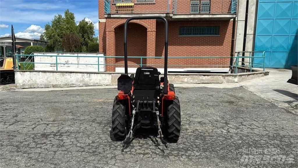  Tigretrac 3800 4x4 Sněžné pluhy, přední sněhové radlice