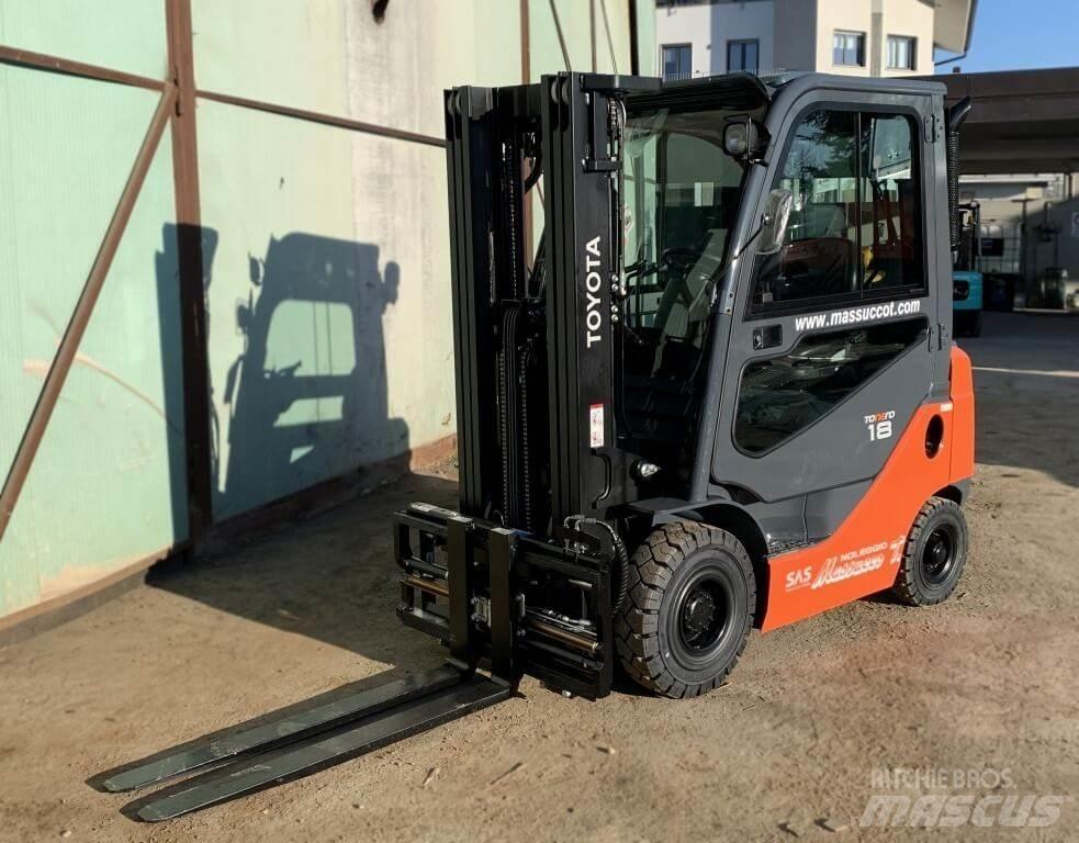 Toyota 02-8FDF18 Dieselové vozíky