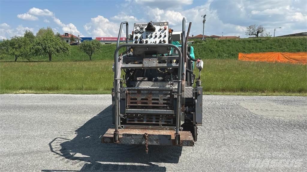 Vögele Super 800 Finišery