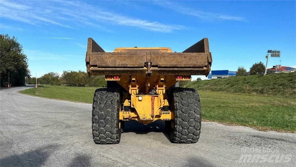 Volvo A30F 6x6 Vyklápěcí dempry