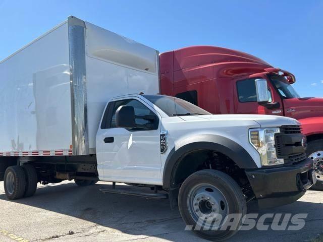 Ford F450 XL 4x2 Skříňová nástavba