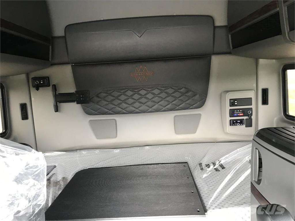 International HX Tahače