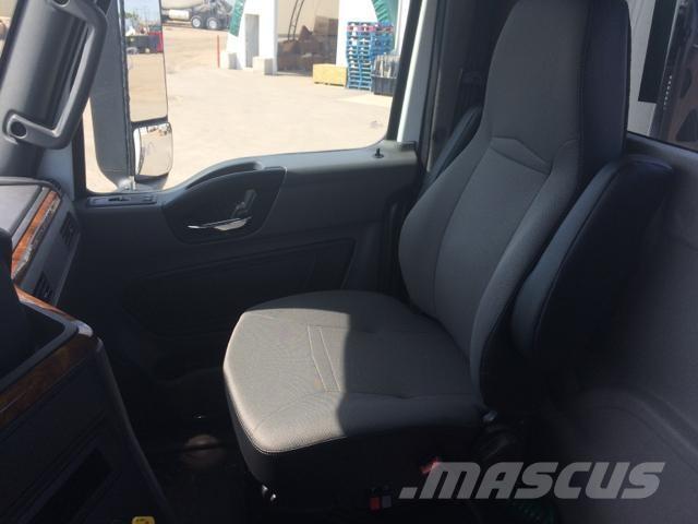 International LT Tahače