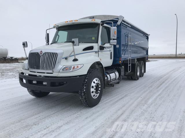 International MV Sklápěč na obilí