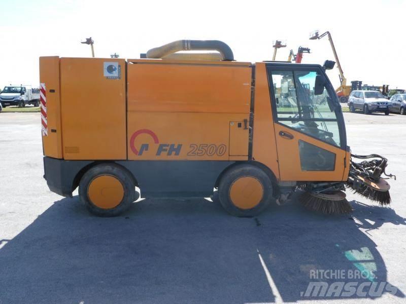 Aebi MFH 2500 Zametací vozy