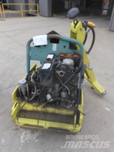 Ammann ARW65 Příslušenství a náhradní díly k zhutňovacím strojům