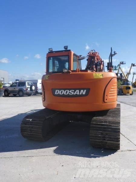 Doosan DX140LC Pásová rýpadla