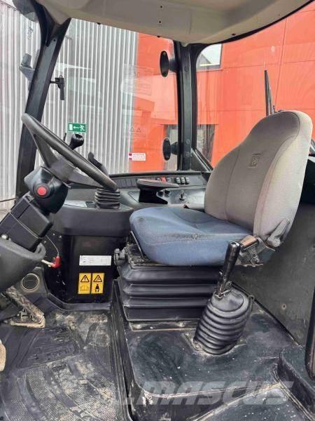 JCB 406 Kolové nakladače