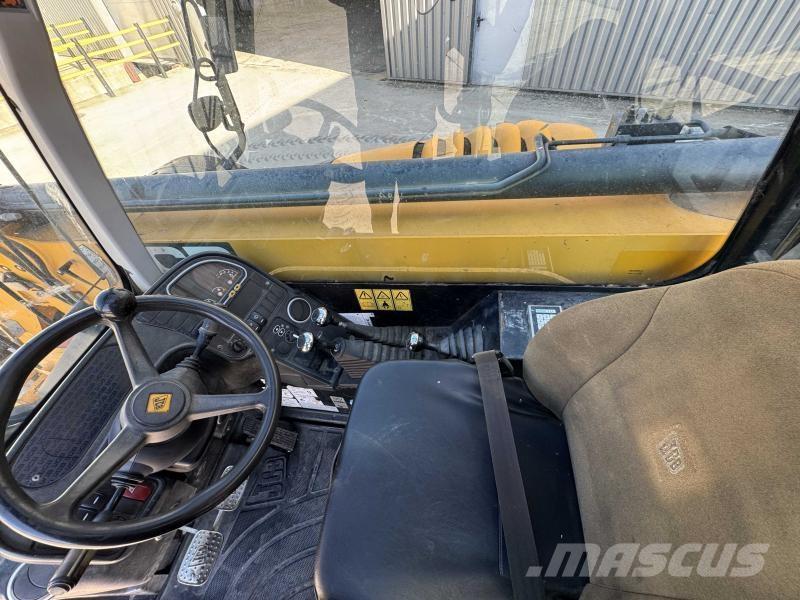 JCB 535-95 Teleskopické manipulátory