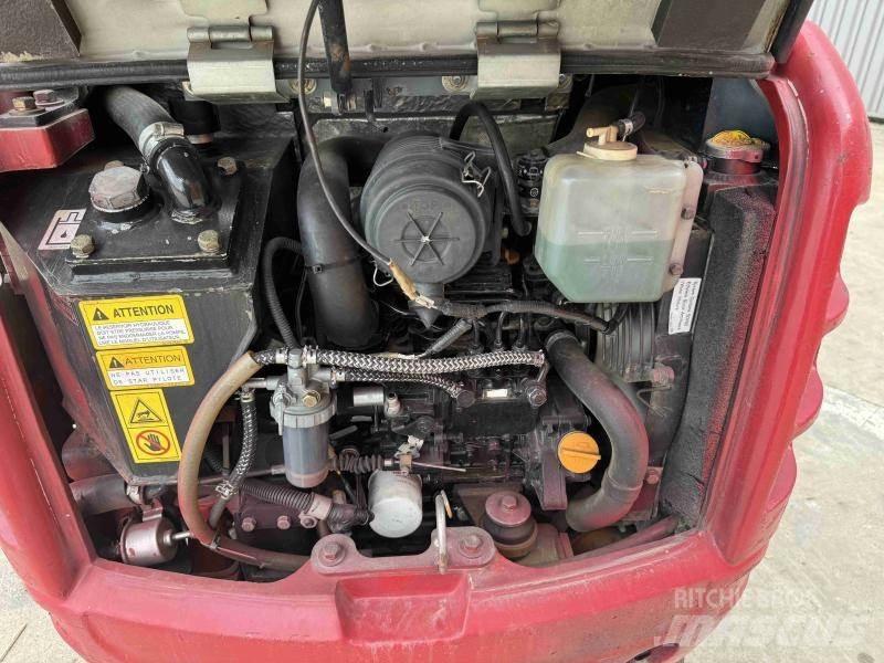 Takeuchi TB216 Mini rýpadla < 7t