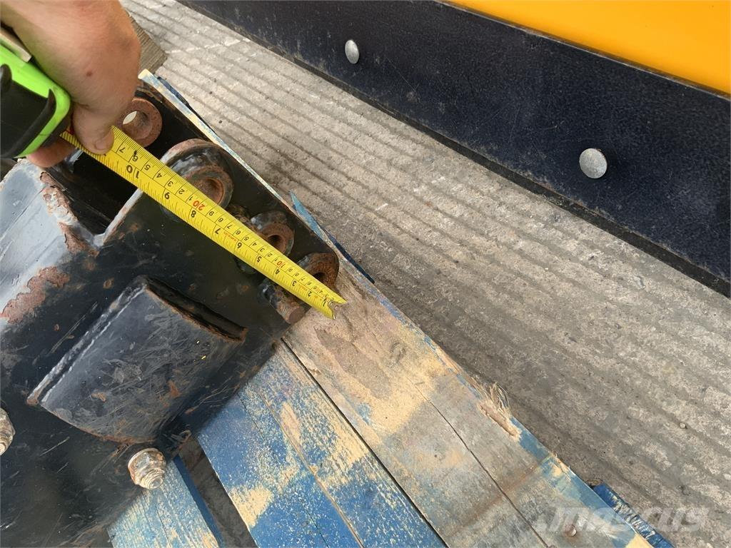 JCB Breaker Další