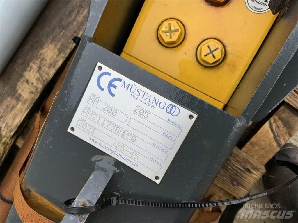 Mustang HM200 Breaker Další