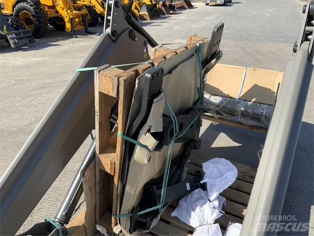 MX U412+ Loader Unused Další