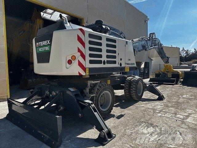 Terex TWH 220 S5 Stroje pro manipulaci s odpadem