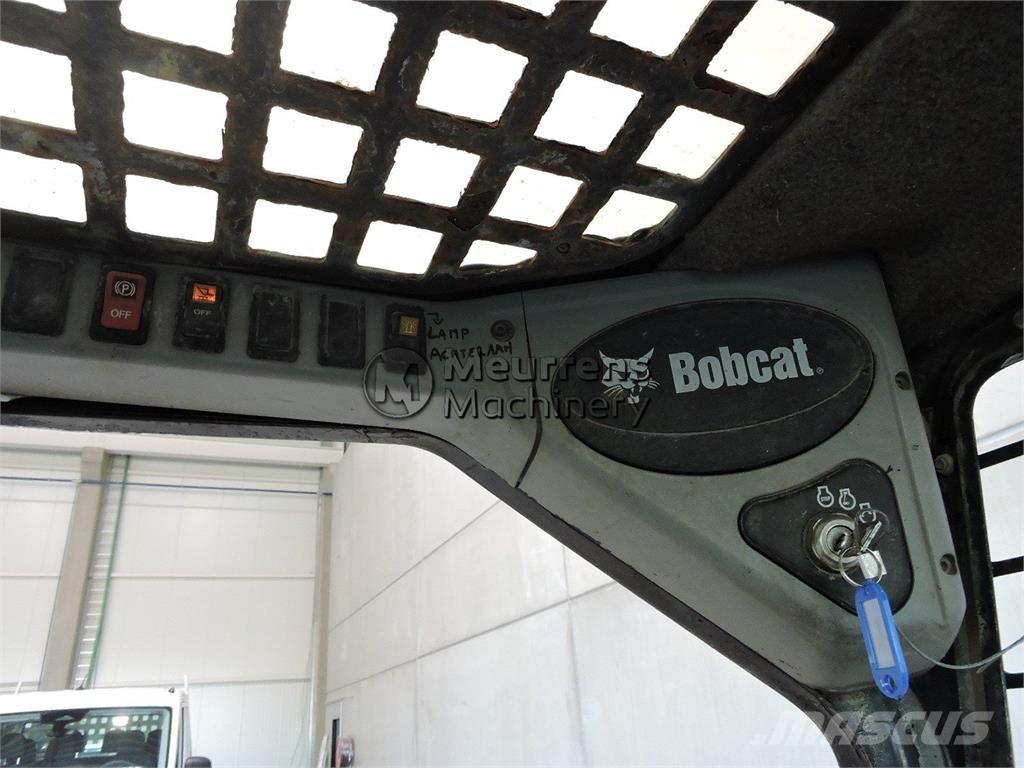 Bobcat S150 Kolové nakladače