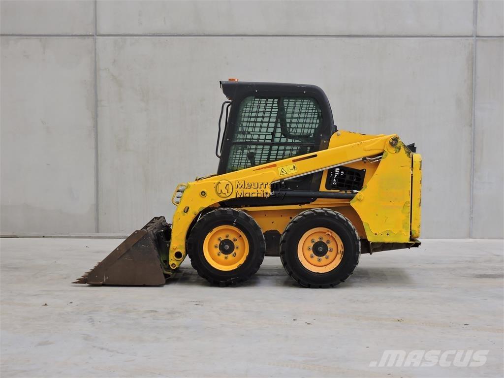 Bobcat S450 Kolové nakladače