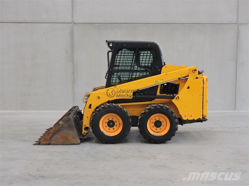 Bobcat S450 Kolové nakladače