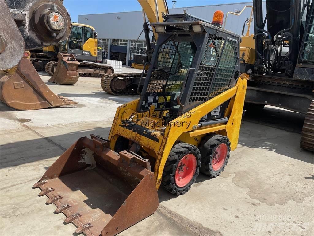 Bobcat S70 Kolové nakladače