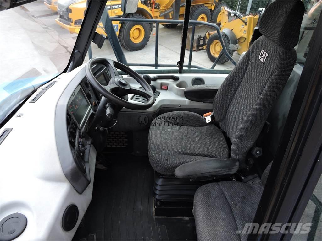 CAT 745C TAILGATE Kloubové dempry