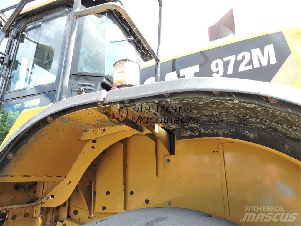CAT 972M Kolové nakladače