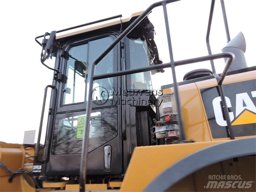 CAT 980M Kolové nakladače