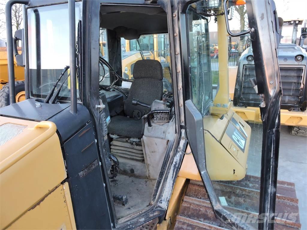 CAT D6NLGP Pásové dozery