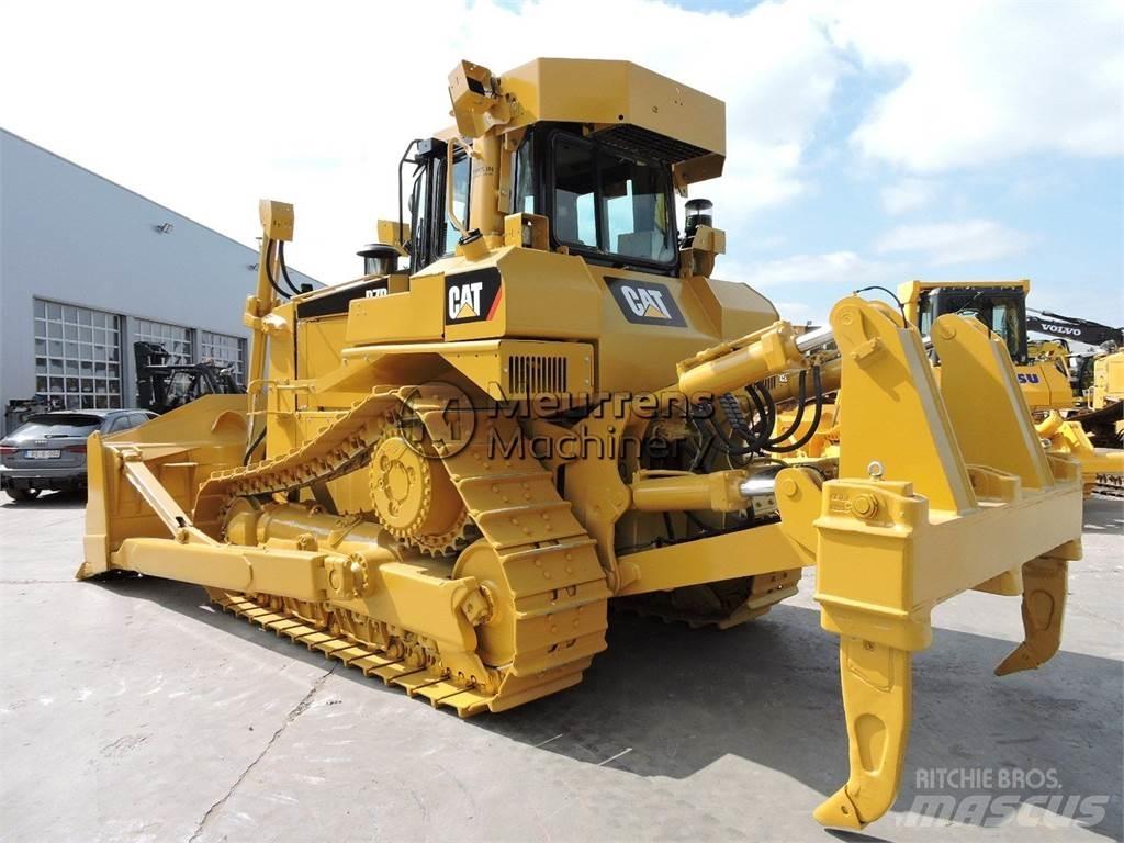 CAT D7R Pásové dozery