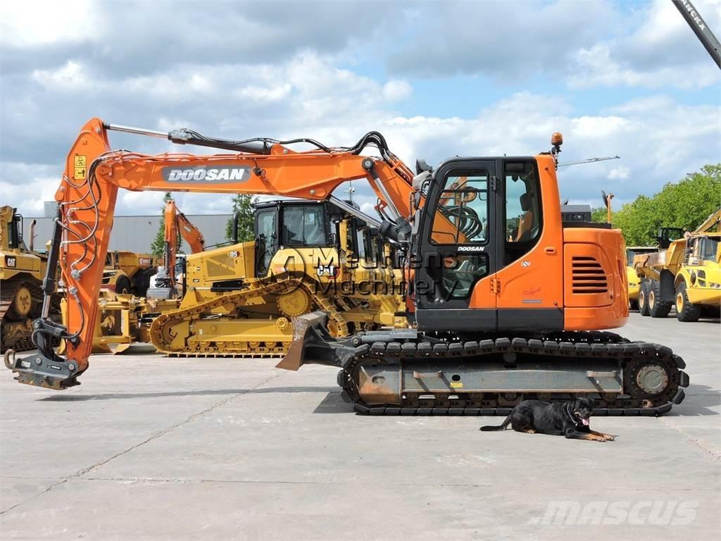 Doosan DX140 Pásová rýpadla