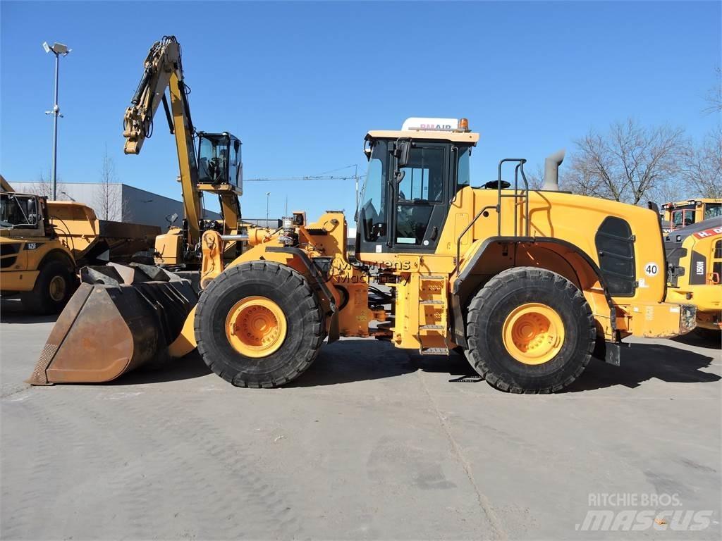 Hyundai HL970 Kolové nakladače
