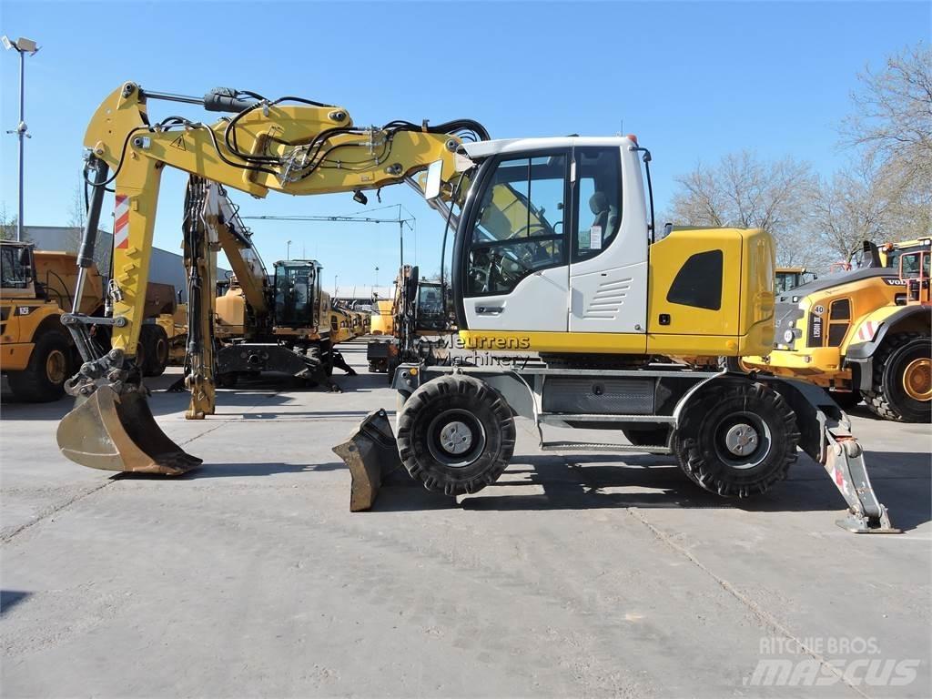 Liebherr A914 Kolová rýpadla