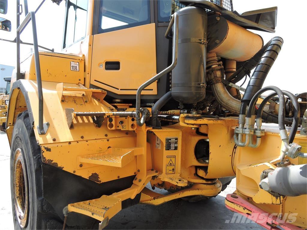 Volvo A30E Kloubové dempry