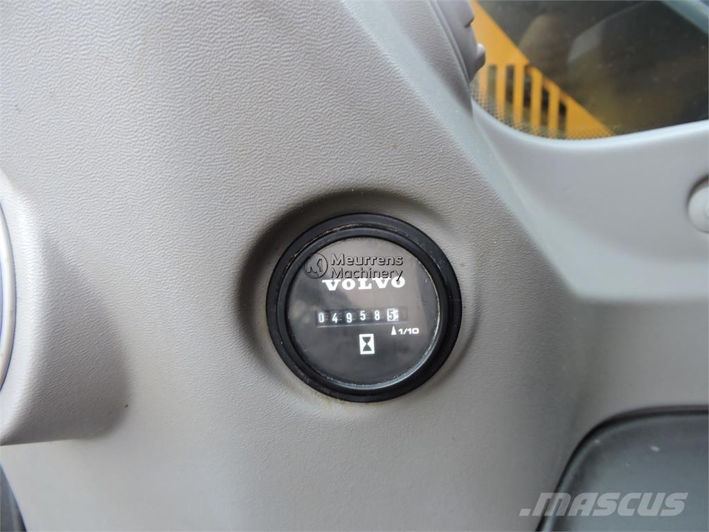 Volvo ECR145EL Pásová rýpadla