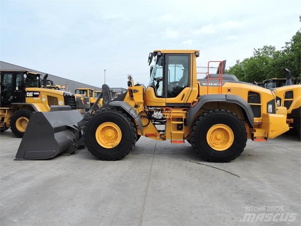 Volvo L120H + New bucket Kolové nakladače