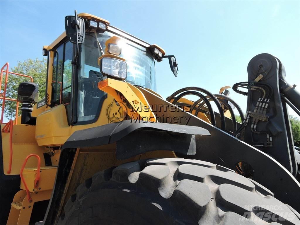 Volvo L150H Kolové nakladače