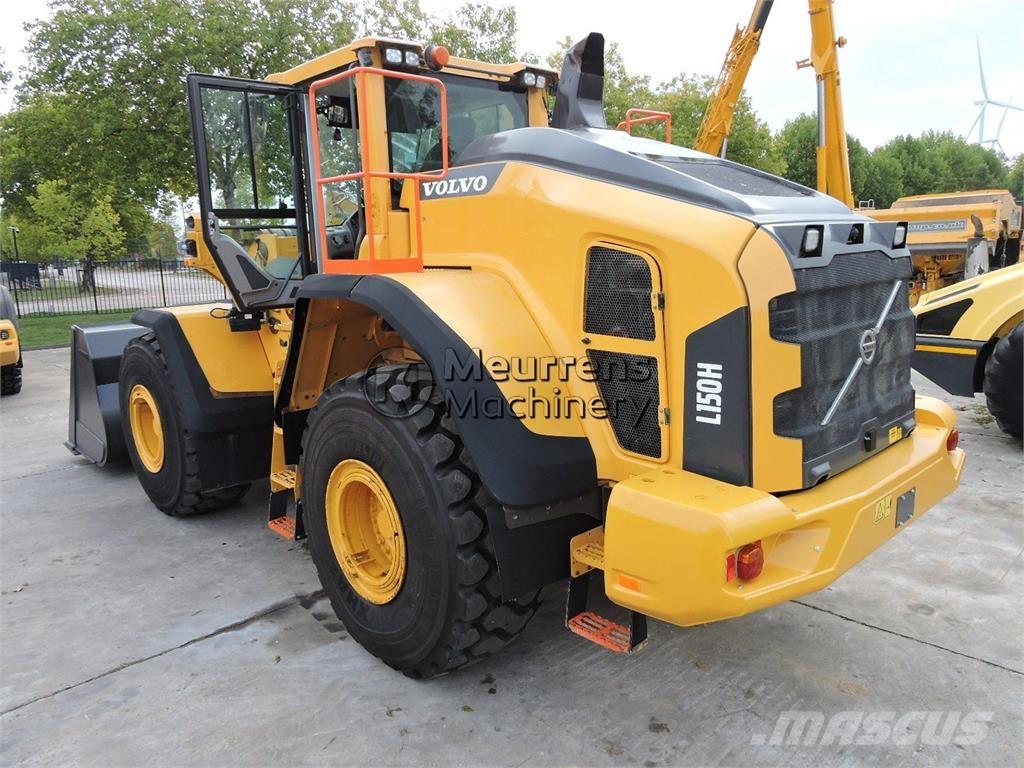 Volvo L150H Kolové nakladače