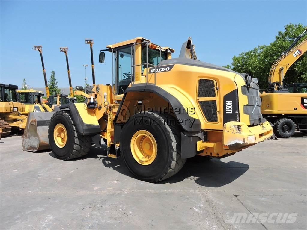 Volvo L150H Kolové nakladače
