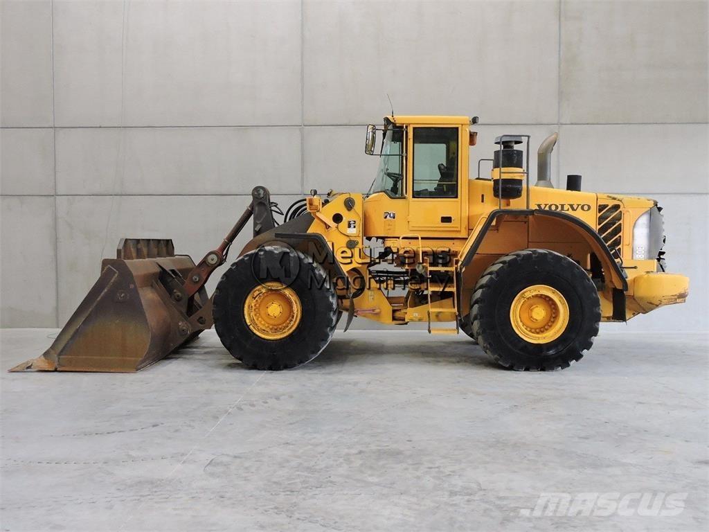 Volvo L180E Kolové nakladače