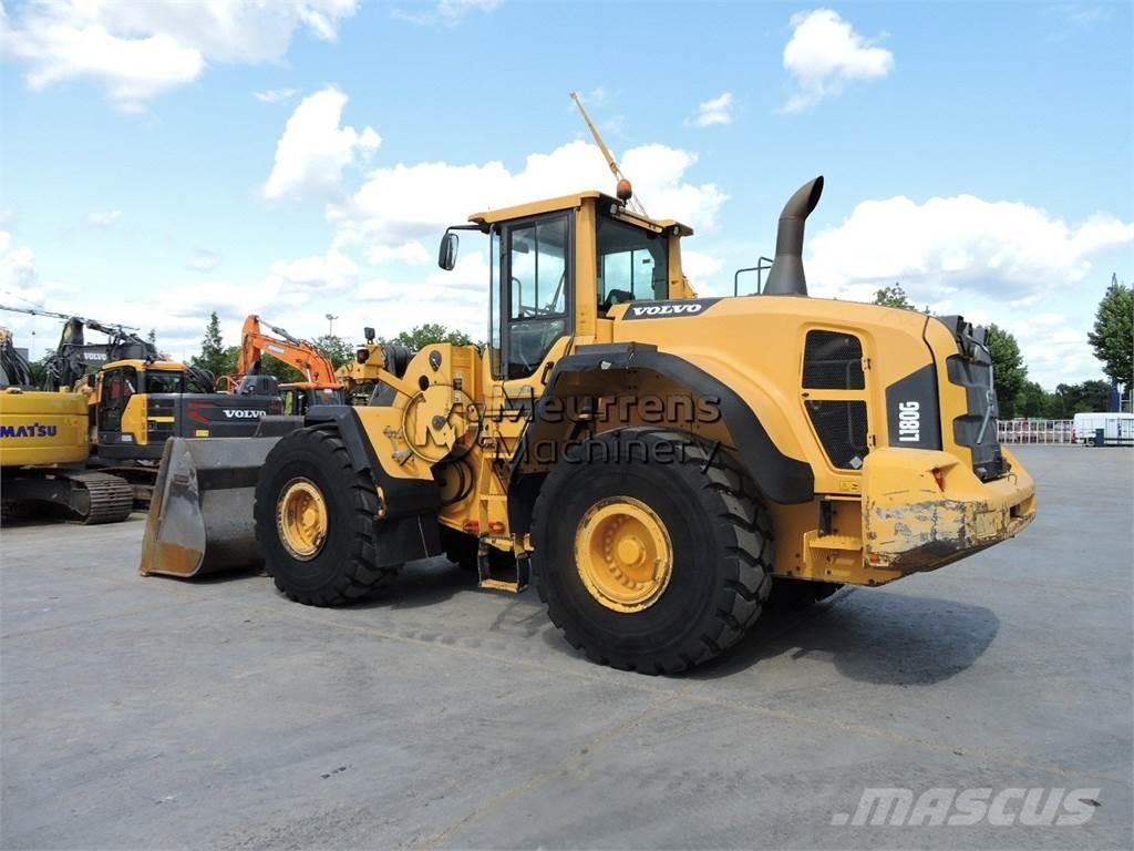 Volvo L180G Kolové nakladače